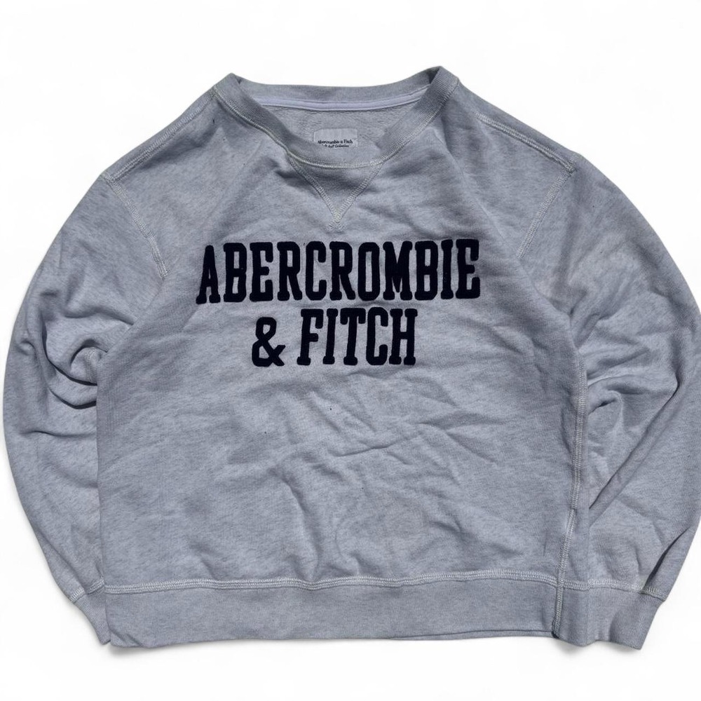 Abercrombie & Fitch grey crewneck sweatshirt - M